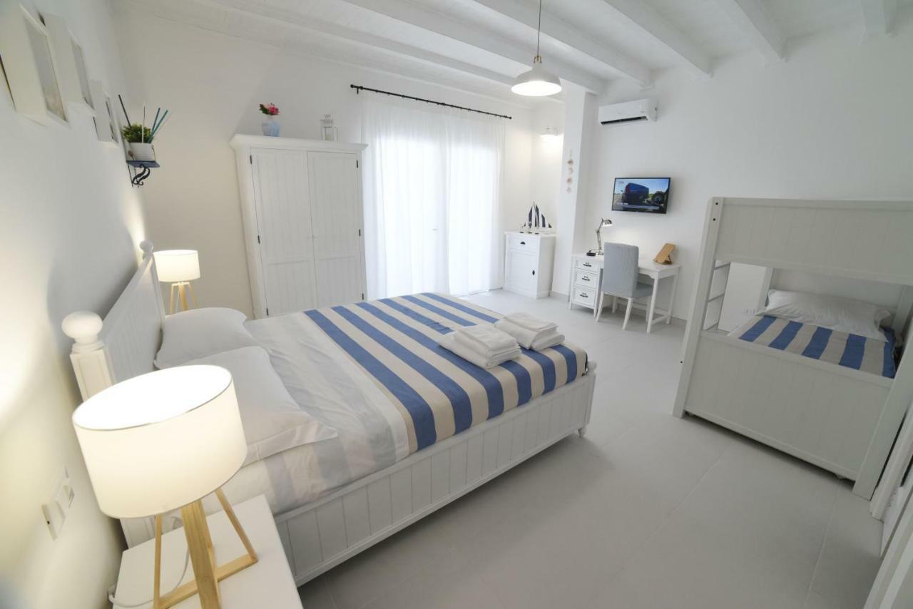 Latino Rent Room B&B Vista Mare Porto Cesareo Exterior foto